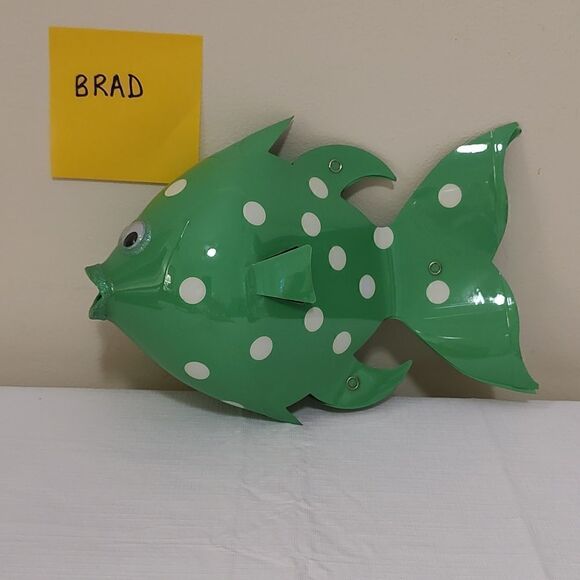 Recycled Fish Friends, Fred, Brad and Jasper - Picture 5 of 9